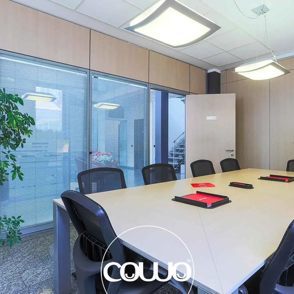coworking-legnano-sala-riunioni1