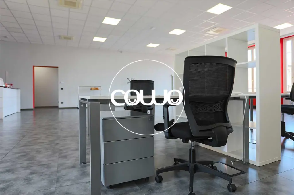 torino-coworking-center-scrivania-in-open-AQ8A0954